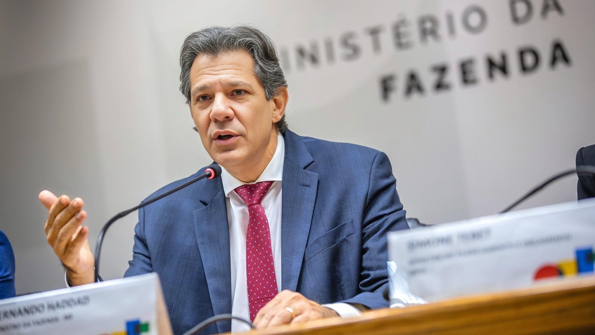 Alta no imposto sobre empréstimos é nova pancada para empresas em crise