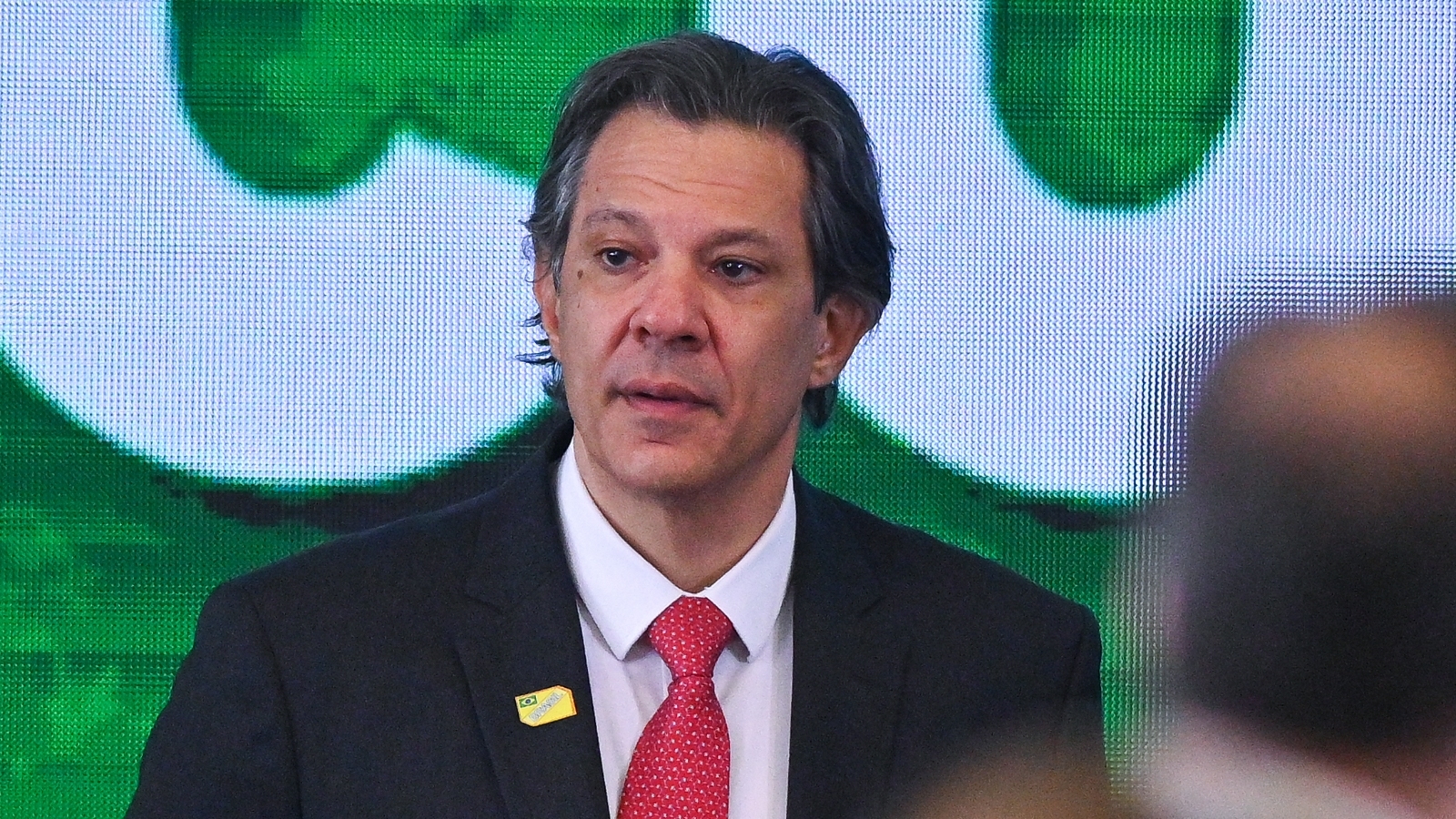 “Run over”, Haddad points fingers and watches his structure sink