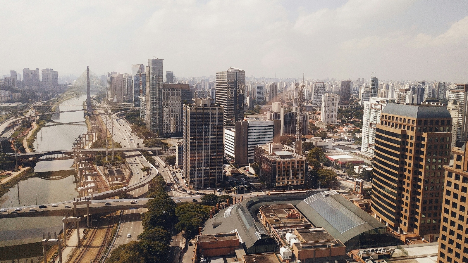 Brazilian Hong Kong: Proposal for a “free zone” to attract capital divides opinions