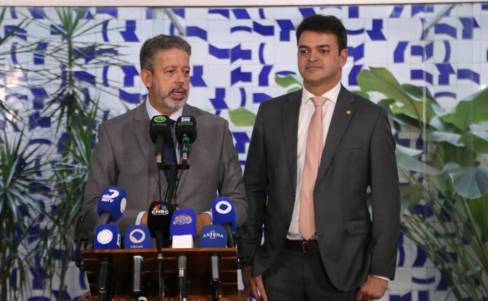 Governo retoma narrativa a favor das mudanças no IR após revés com IOF