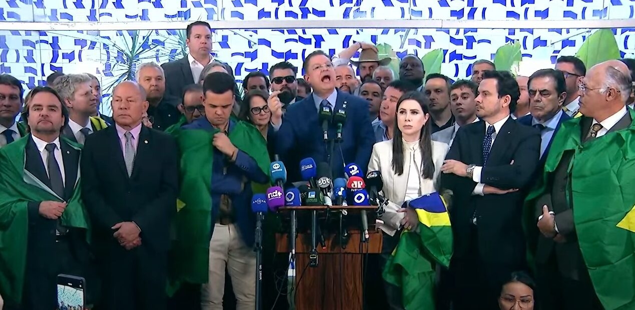 L'opposition annonce une offensive pro-Bolsonaro axée sur la destitution de Moraes