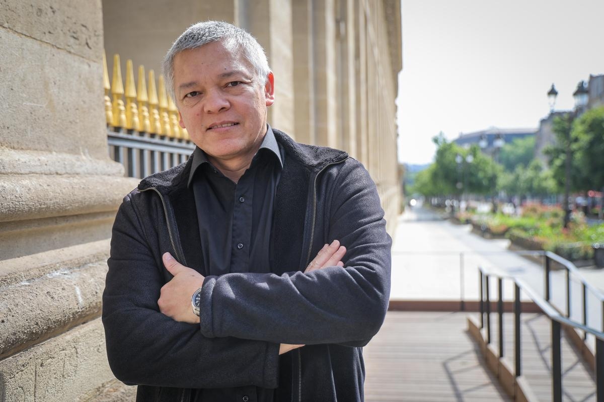 "Bazen dansçıların babası oluyorsunuz": Bordeaux Operası için dünyayı dolaşan bir bale ustası