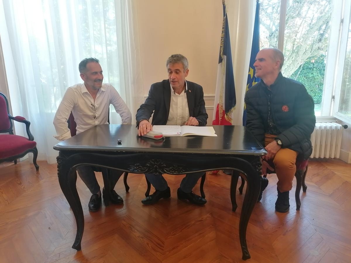 Arcachon Basin: in turn, Arès will offer a municipal mutual insurance plan to its residents and workers