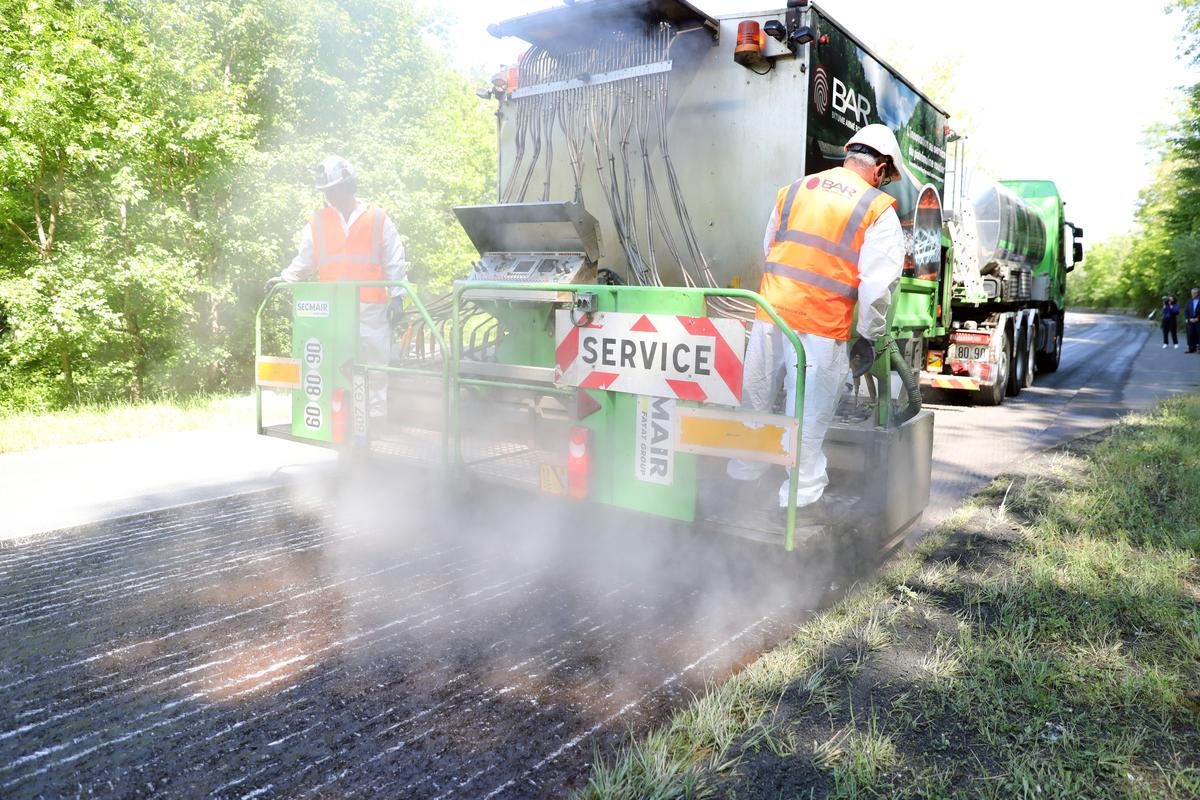 Sarlat bypass'ı: Yenilikçi bir fiberglas işlemi kullanılarak yol yüzeyi yeniden kaplandı