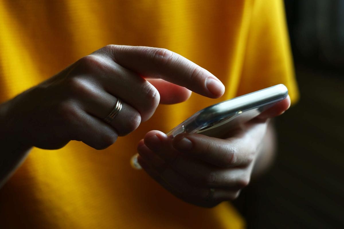 Scroll je eindeloos? Dit is waarom het uw welzijn en geestelijke gezondheid beïnvloedt