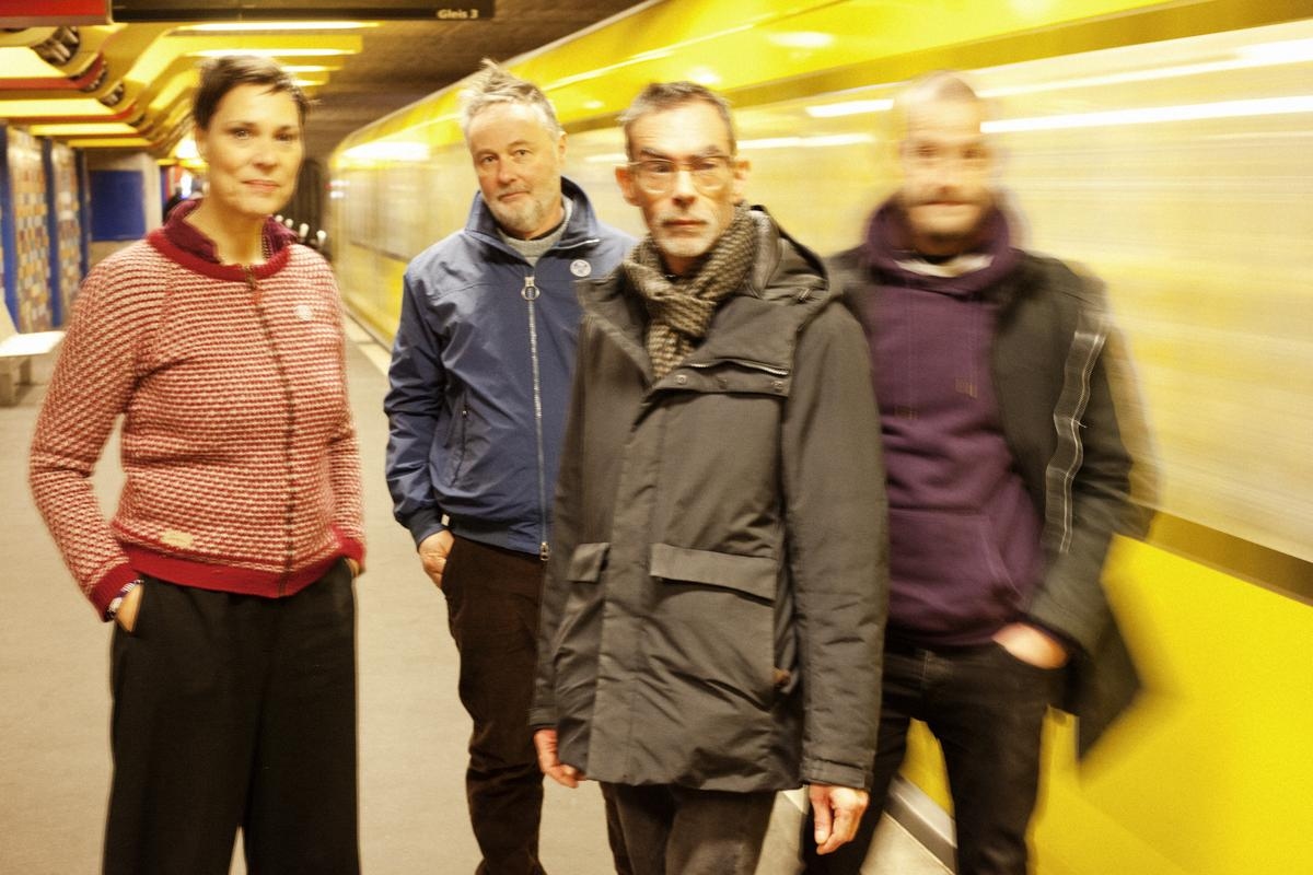 Música en Burdeos: Stereolab, el eterno retorno de una alegre mezcolanza pop