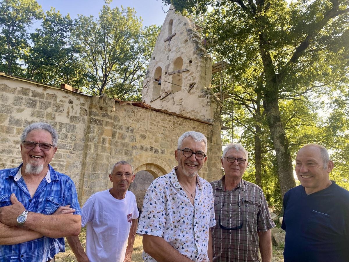 « C’est un projet un peu barjo » : après 88 ans de silence, ces bénévoles font de nouveau sonner la cloche de leur église