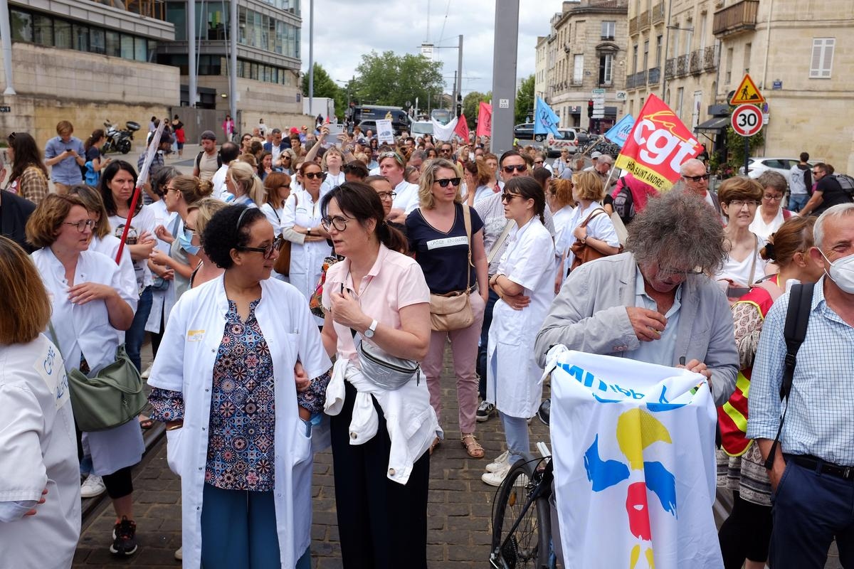 Los profesionales sanitarios liberales salen a la calle este martes contra los ahorros impuestos