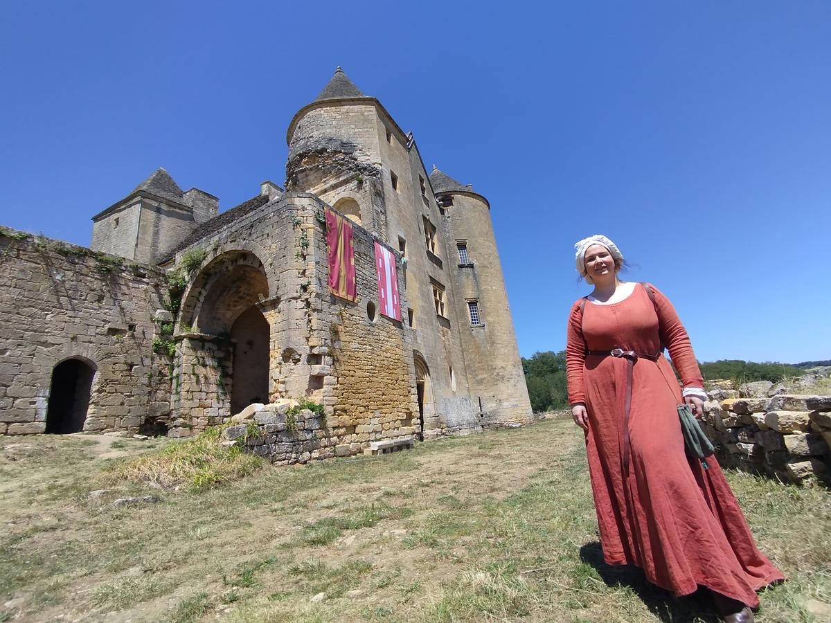 Dordogne'daki en eski müstahkem kalelerden biri harabelerden kurtarılarak yeniden hayata döndürüldü