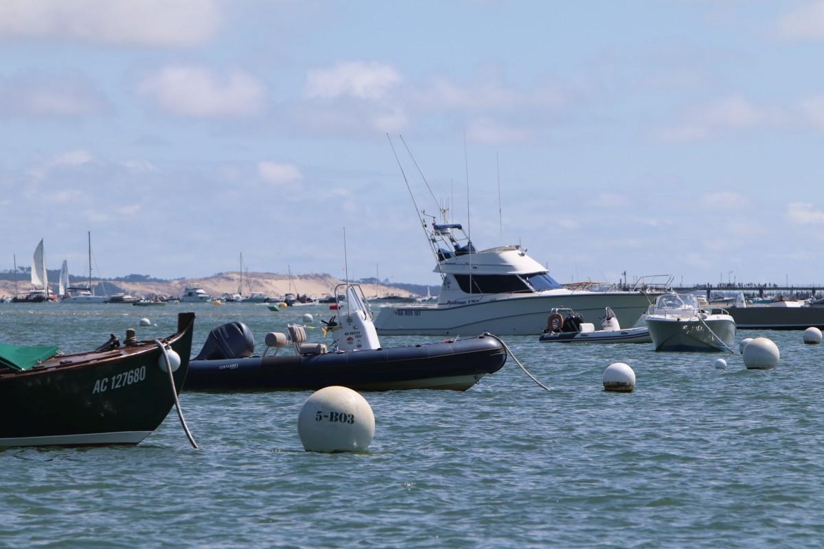 Bateaux au Cap Ferret : « Près de 10 % des corps-morts de France sont sur la presqu’île », les places sont chères
