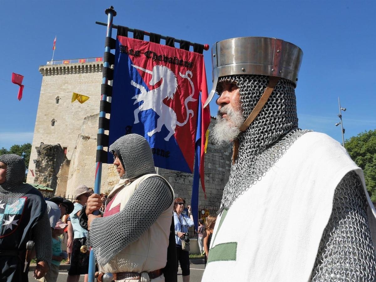 "Fransa'nın En Güzel Festivalleri" etrafında dönen tartışma: Soulac ve Lesparre'da iki arada bir derede kalmış çağrışımlar