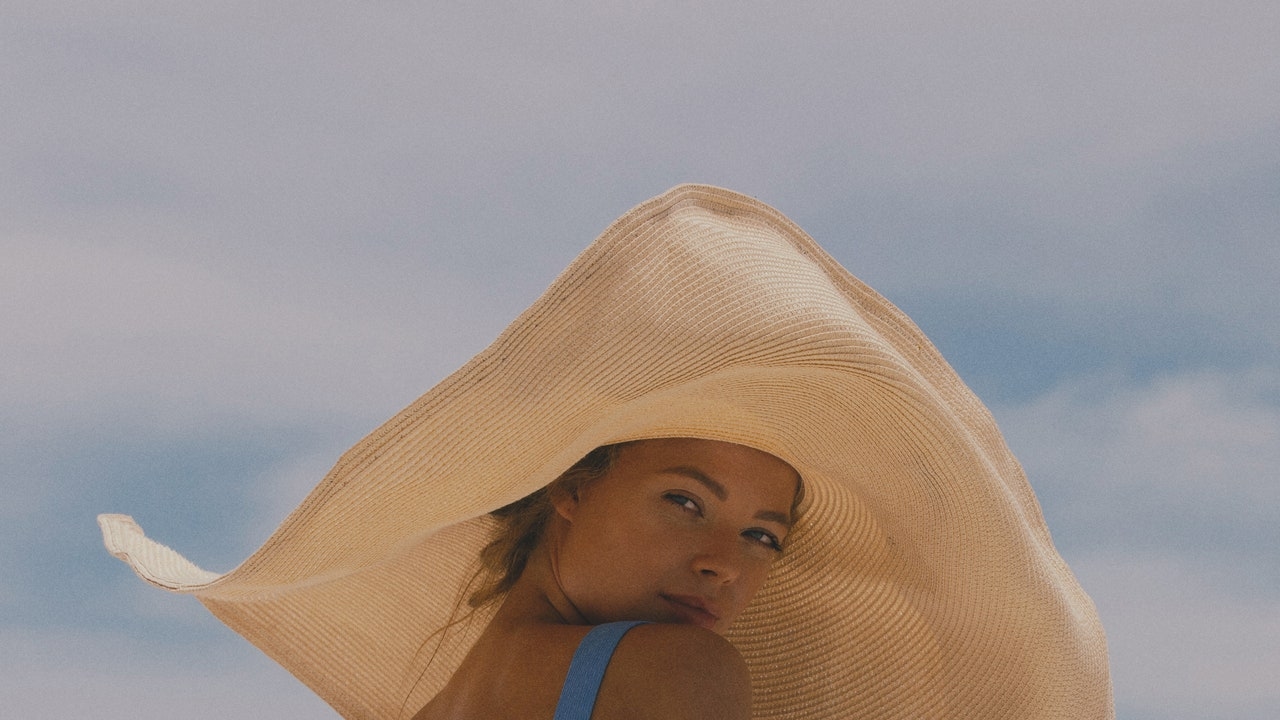 7 sunscreen mistakes dermatologist Dr. Emi Arpa would never make