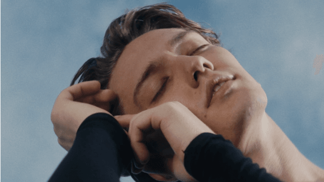 "Cam cilt" trendi neden bizim için iyi değil - ve bir dermatoloğun da neden bu trendi eleştirdiği
