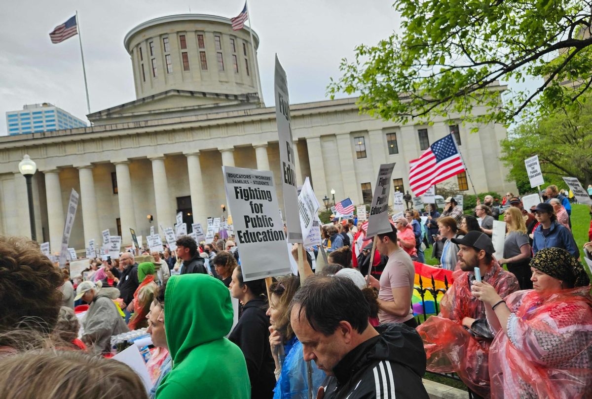 « Seulement trois personnes » se sont attaquées à la loi sur l’éducation de l’Ohio et ont déclenché un mouvement