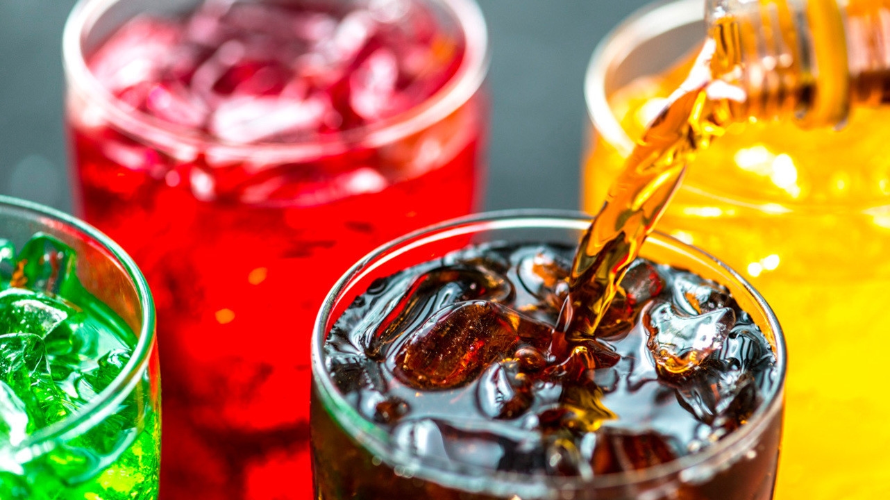 Colon and rectal cancer in young women linked to sugary drinks