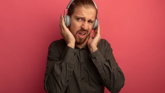 Cientistas revelam o segredo das pessoas que não gostam de música