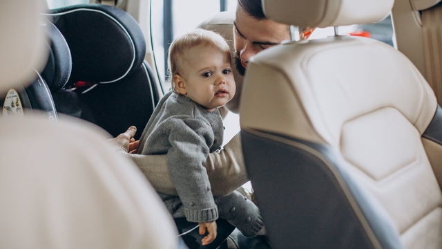 Sind Airbags gefährlich für Kinder? Experte erklärt