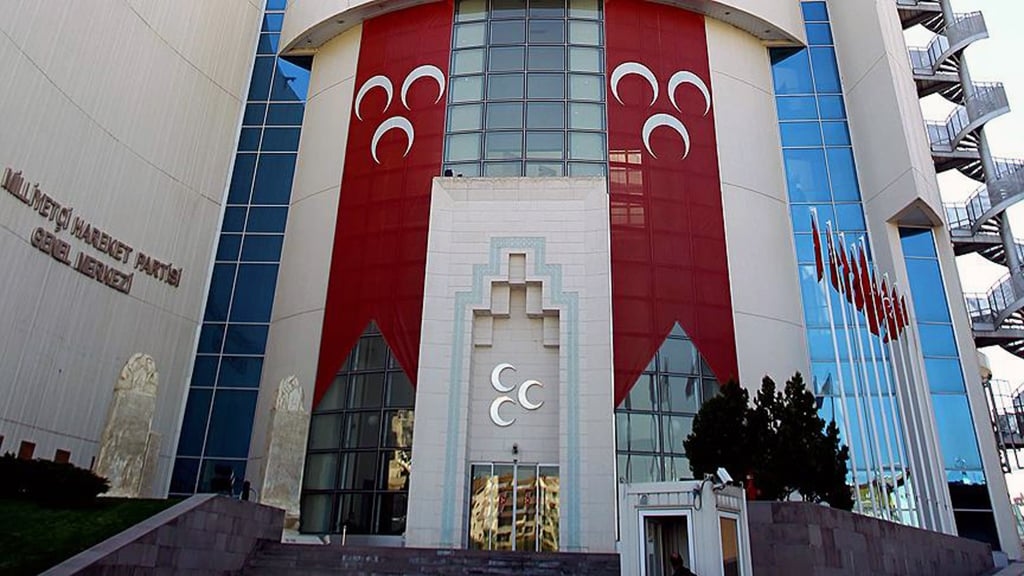 Bahçeli ogłosił nazwiska czterech posłów, którzy będą zasiadać w Komisji Jedności i Solidarności Narodowej.