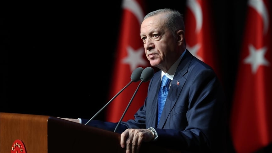 Erdoğan mówił po powrocie z Holandii: „Nie sposób nie czuć wstydu z powodu tego, co zrobił Kılıçdaroğlu”