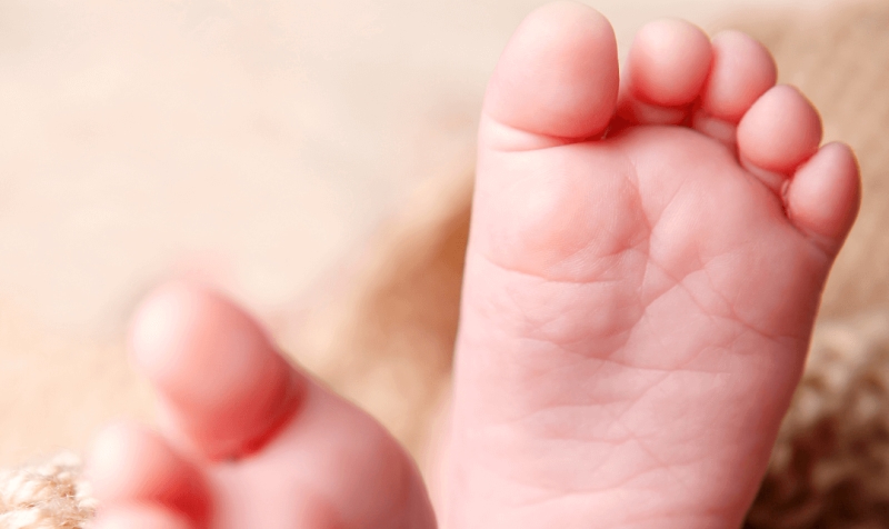 Osiem dzieci w Wielkiej Brytanii wyleczonych z chorób genetycznych dzięki dawstwu mitochondriów