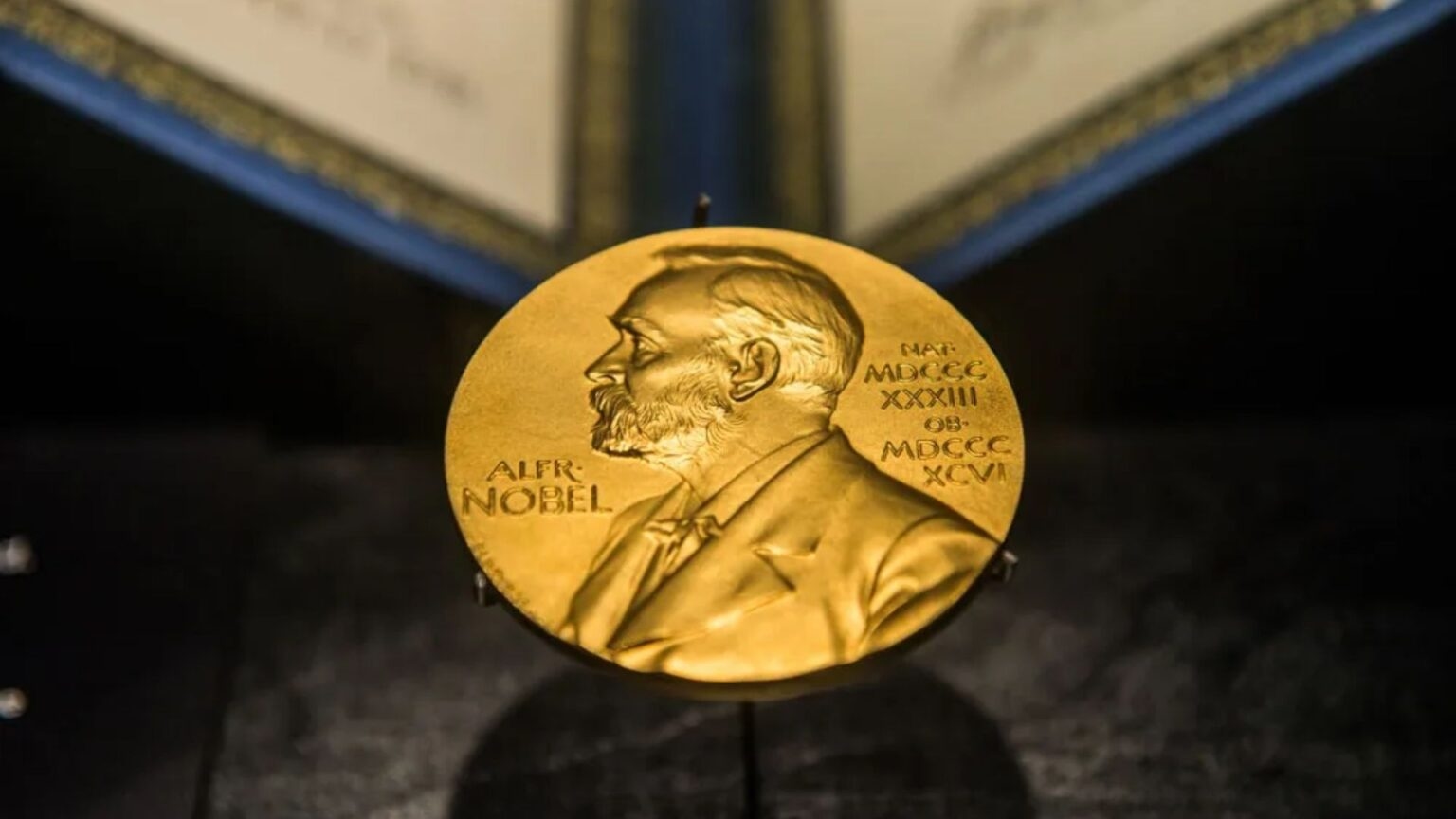 De Kissinger a Begin: Aquí están los controvertidos ganadores del Premio Nobel de la Paz