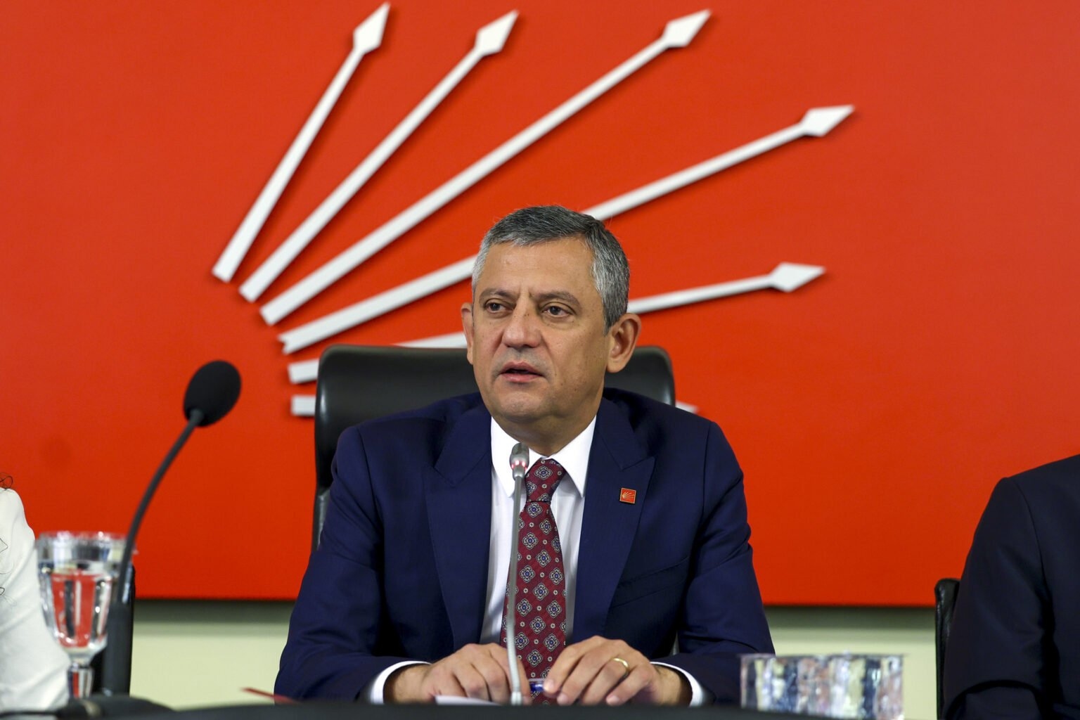 Geçen yıl Erdoğan için ayağa kalkmışlardı: CHP Meclis açılışında Genel Kurul’a katılmayacak