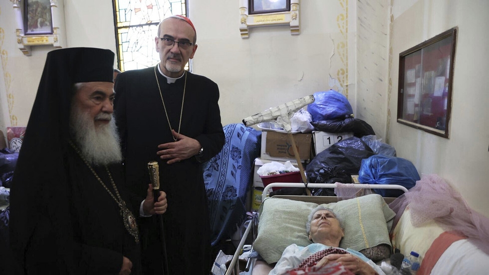 Netanyahu se disculpa con el Papa por el atentado con bomba en una iglesia