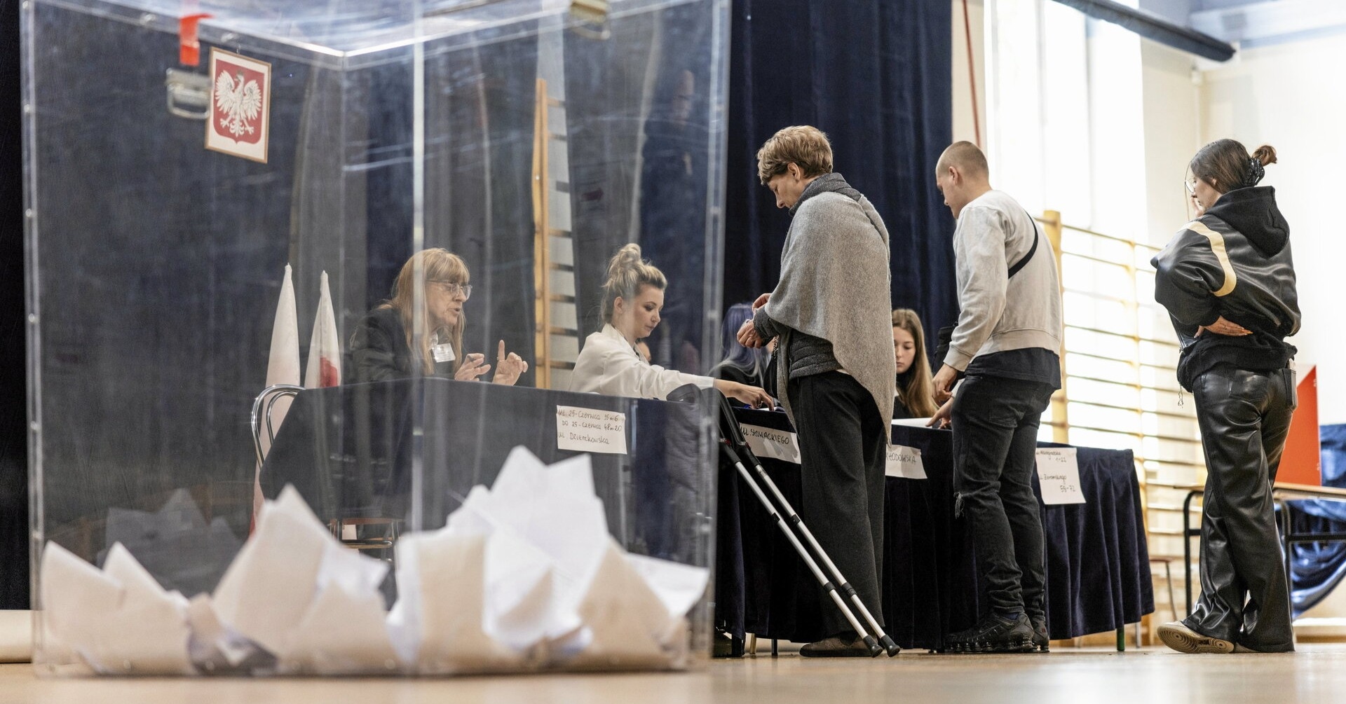 Polish presidential election: government-aligned Trzaskowski and opposition-backed Nawrocki set for run-off