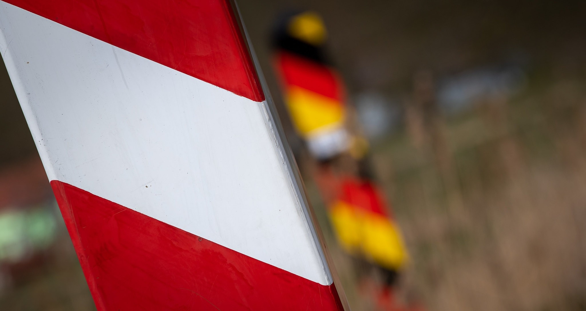 German court rules against sending asylum seekers back to Poland at border