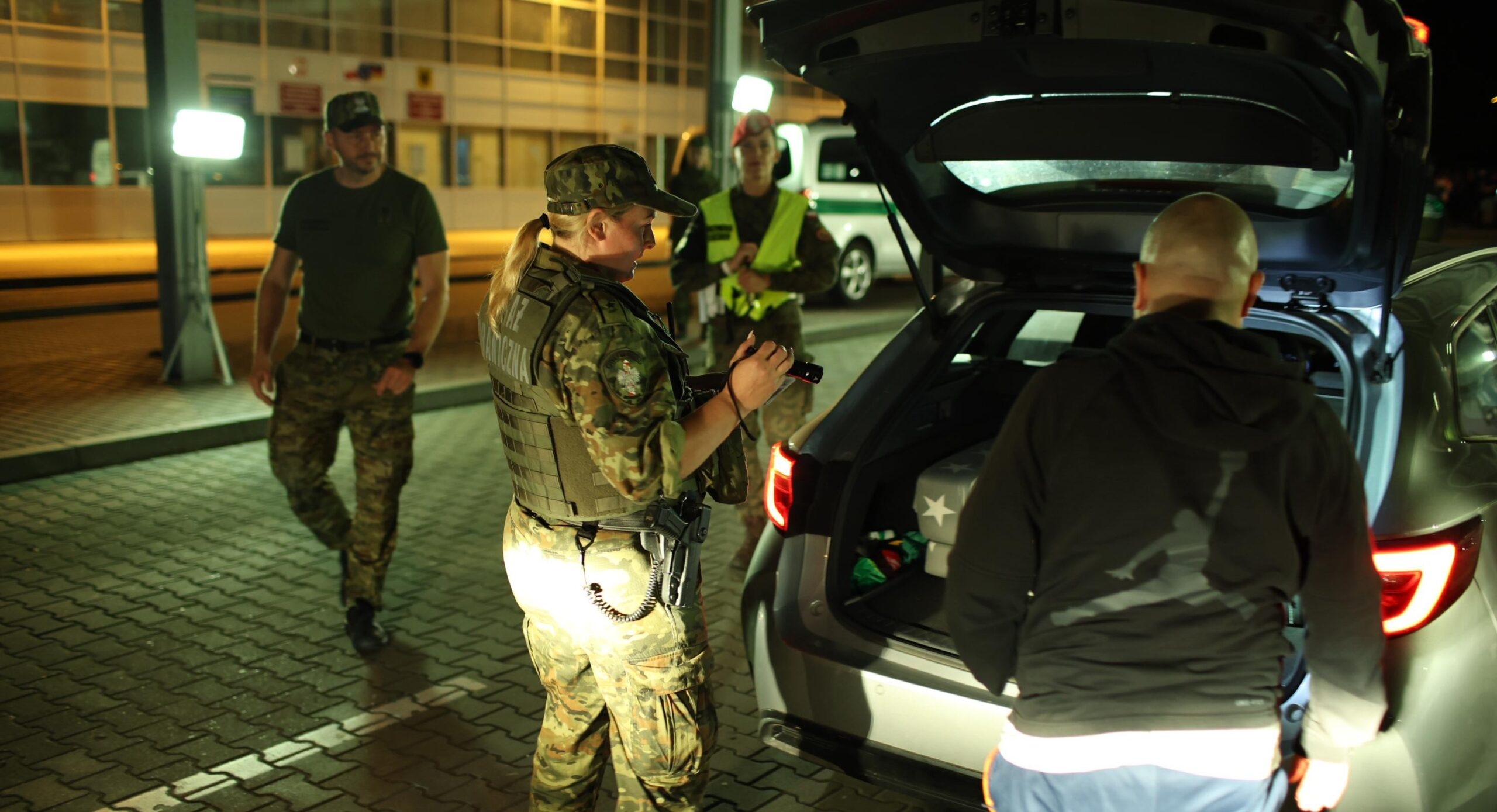 La Polonia ripristina i controlli alle frontiere con Germania e Lituania