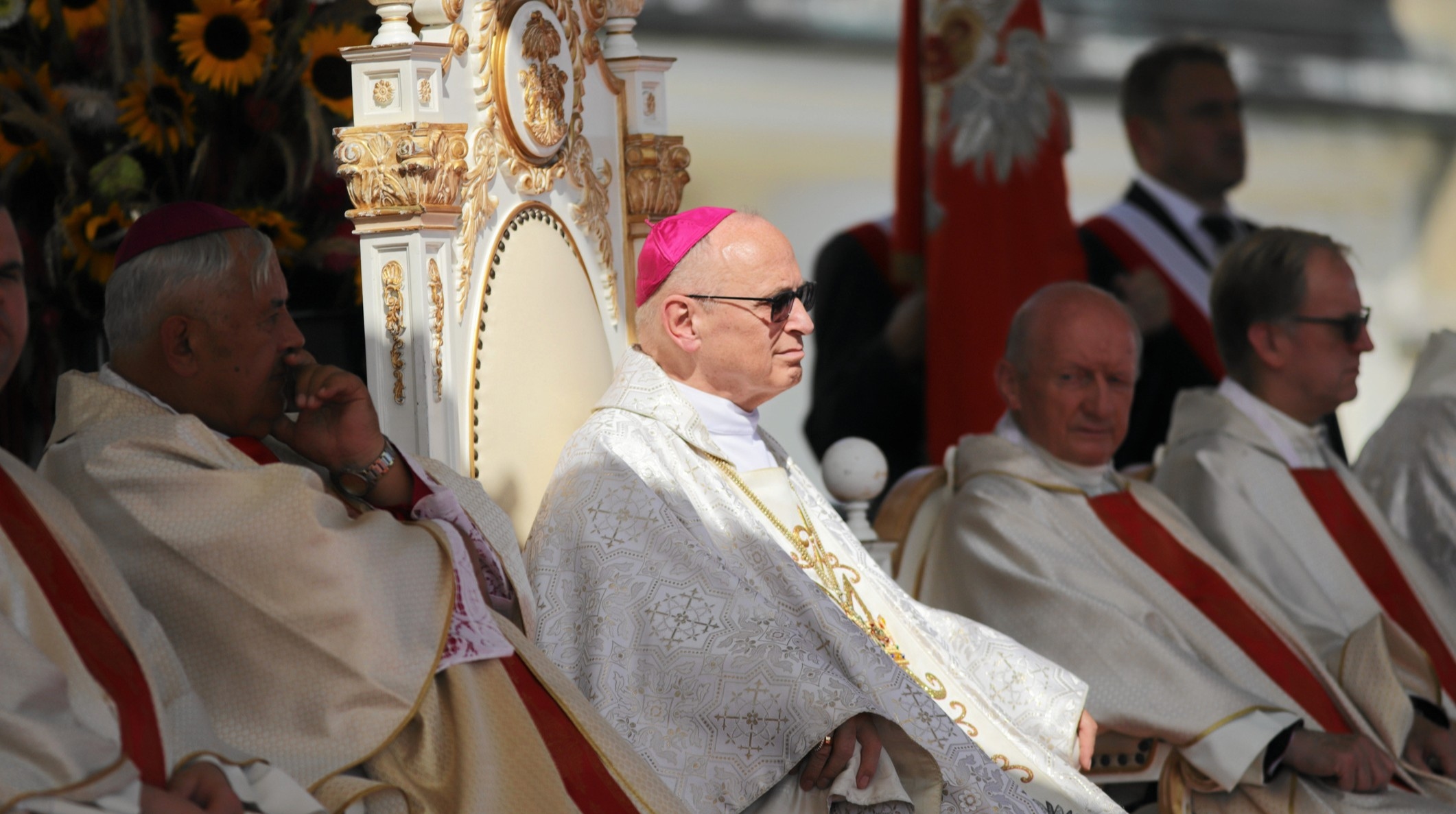 “Poland is ruled by political gangsters,” says bishop in homily warning of migration threat