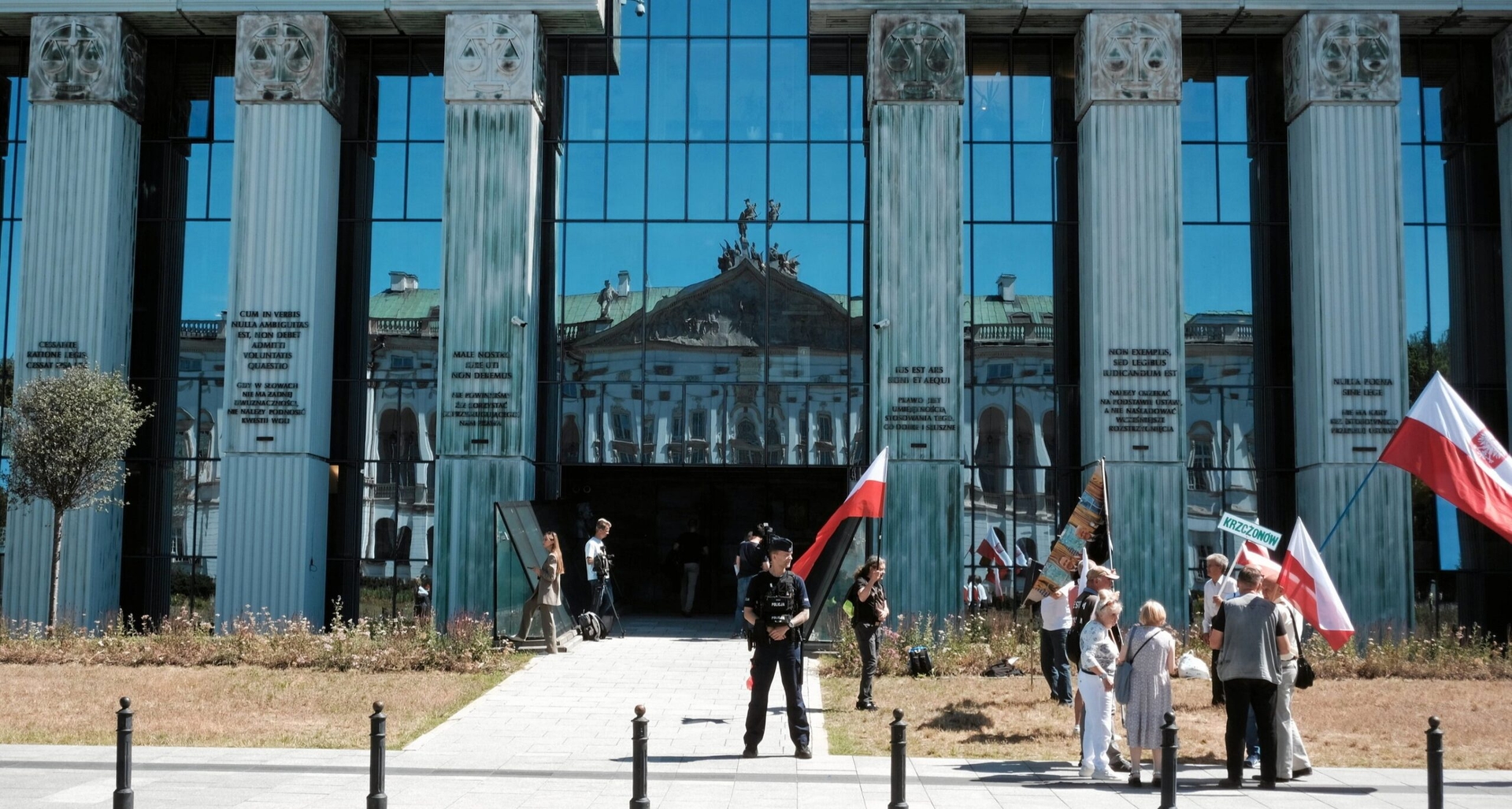 Câmara contestada do Supremo Tribunal confirma resultado das eleições presidenciais polacas