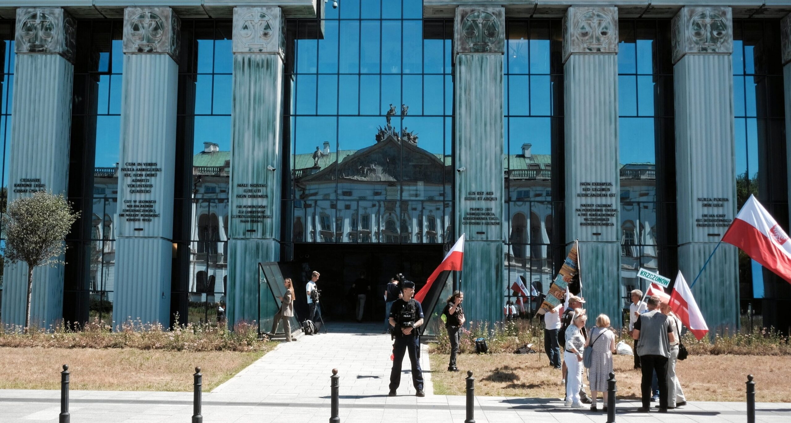 Câmara contestada do Supremo Tribunal confirma resultado das eleições presidenciais polacas