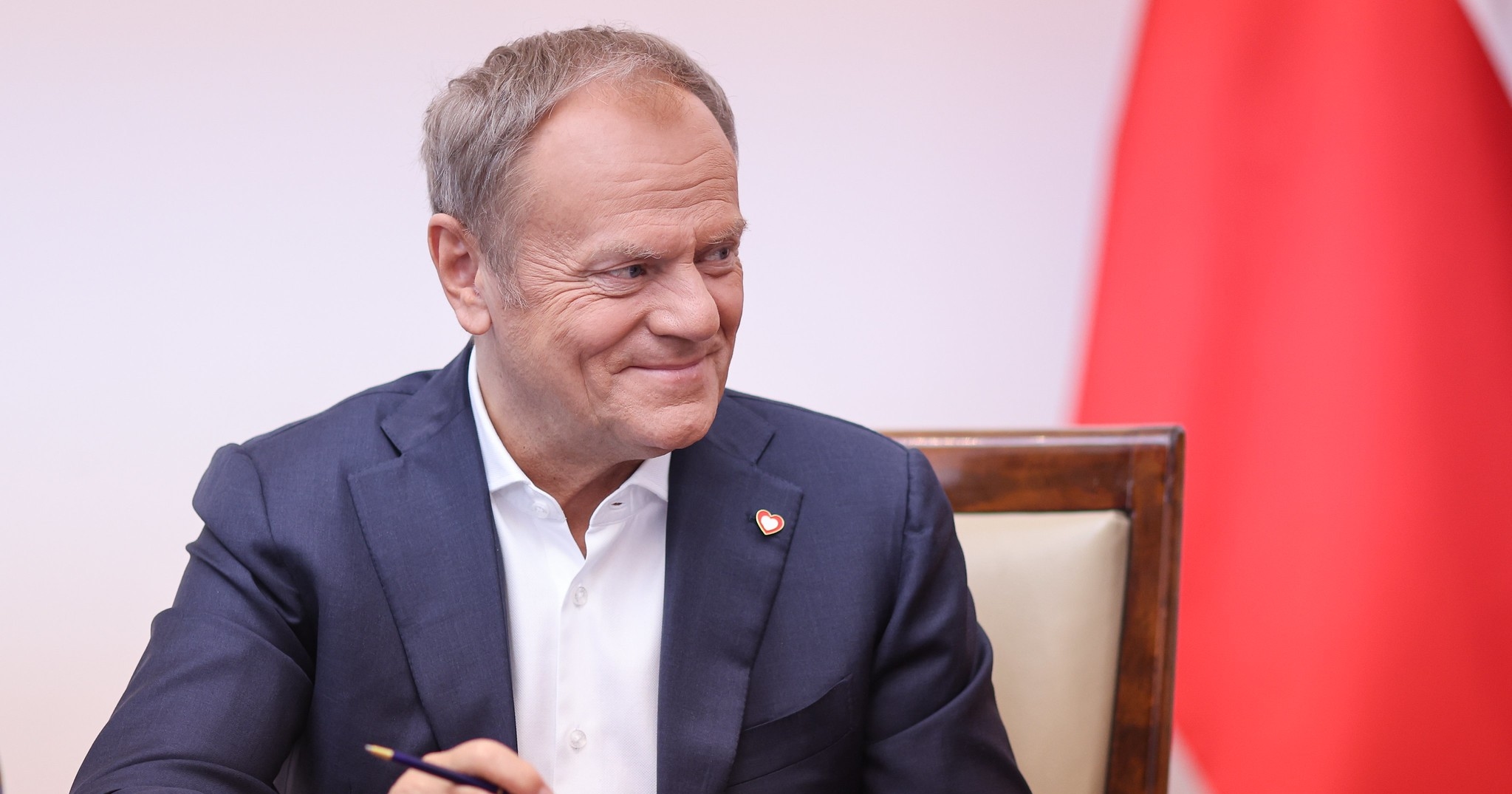 Polonya Yüksek Mahkemesi, Başbakan Tusk'ın "imza iptali" anlaşmazlığını destekledi