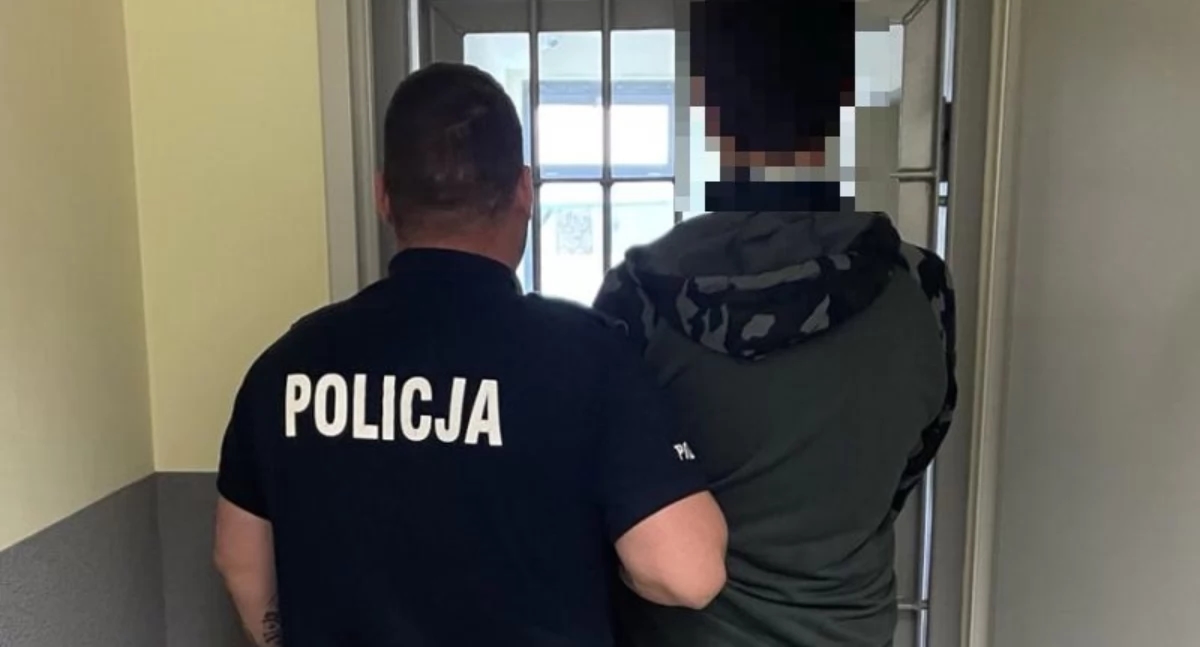 Una visita sorprendente a la comisaría. Él no esperaba eso