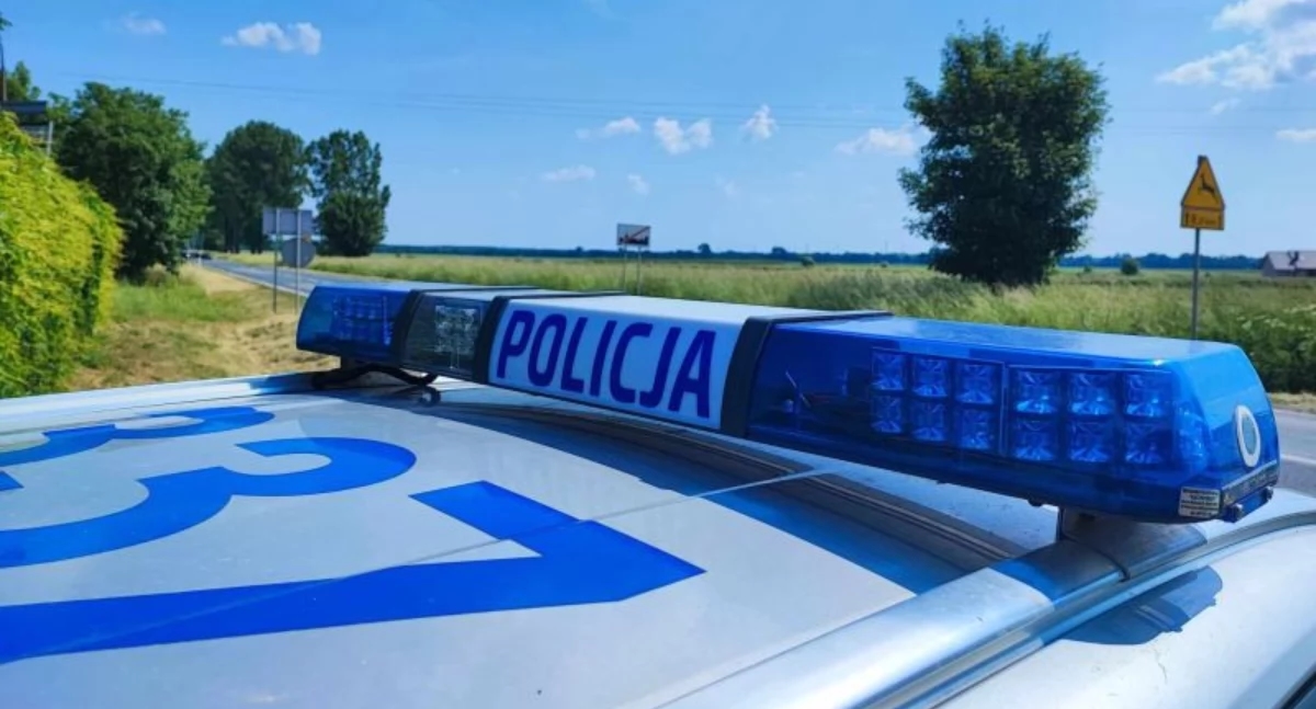 Sürücü belgelerine ve ruhsatlara el konuldu. Polis istatistikleri uzun hafta sonunu gösteriyor.
