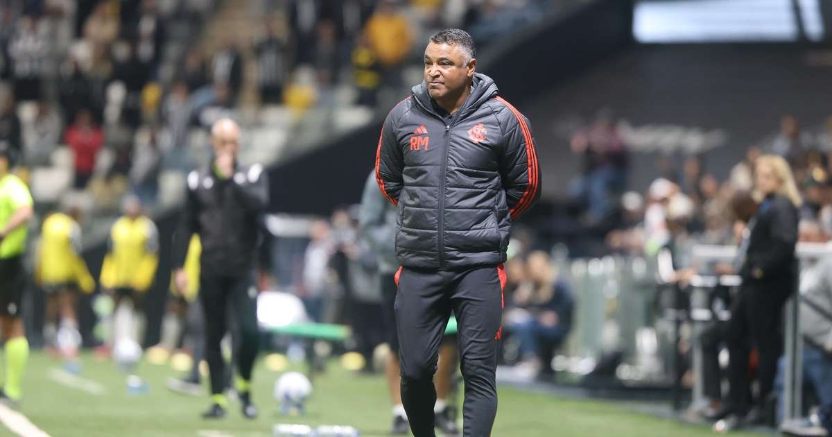Roger Machado fala da entrada do Internacional no Z4 do Brasileirão