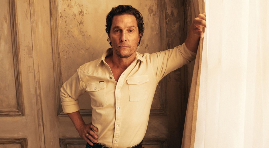 Matthew McConaughey ist als Superheld zurück. Der Film basiert auf einer wahren Geschichte.