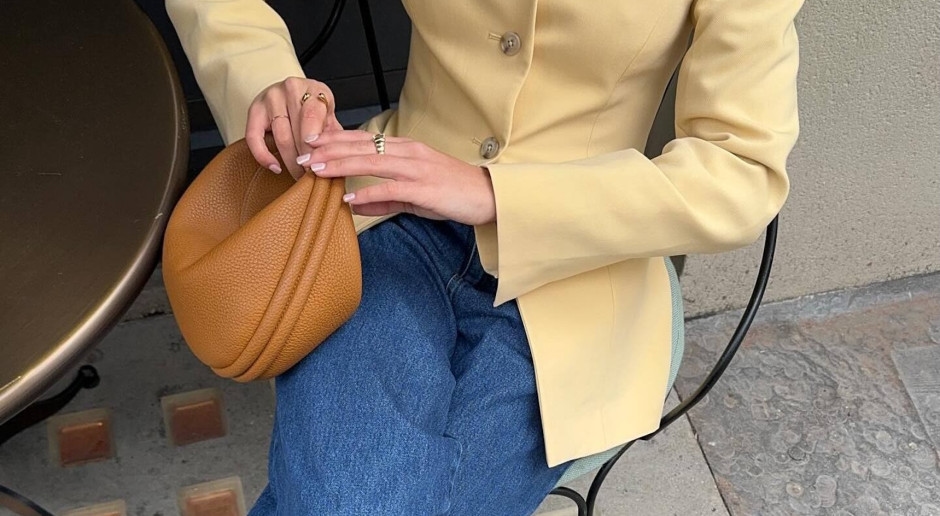 The it-girls' favorite jacket is back in stock. 2,500 people in line