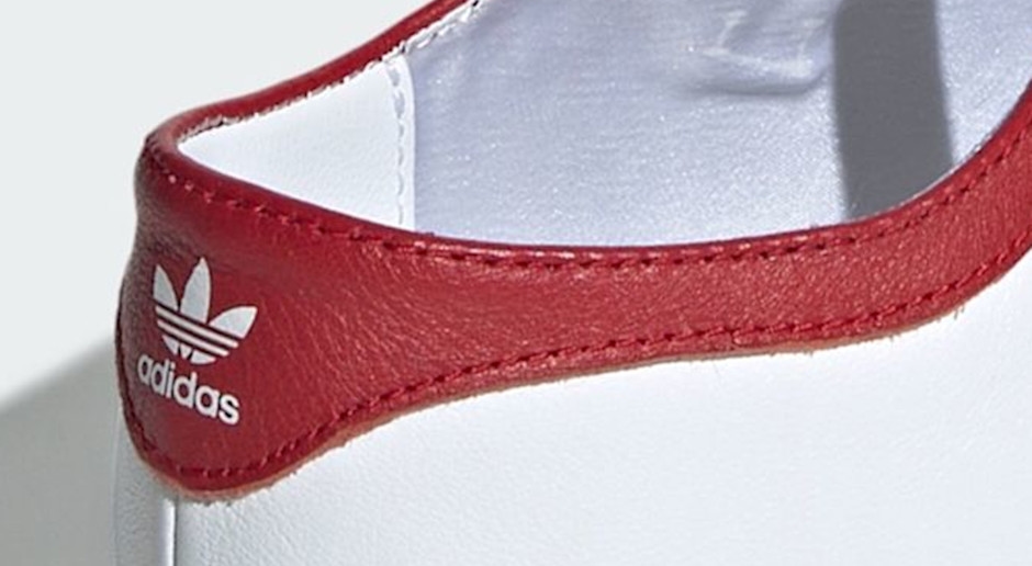 Adidas presenta l'ibrido dell'anno! Ecco una nuova, insolita versione delle iconiche sneaker.