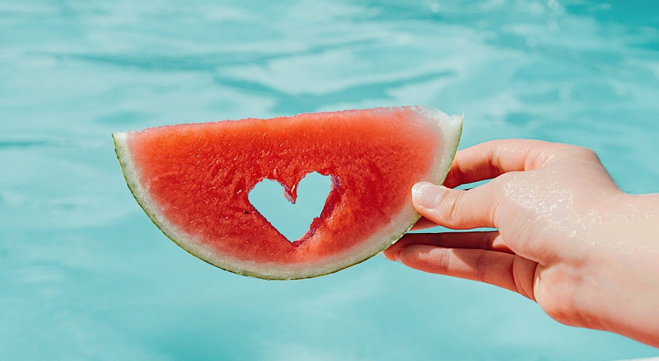 Questa ricetta all'anguria è il successo dell'estate 2025! TikTok e Instagram ne vanno pazzi