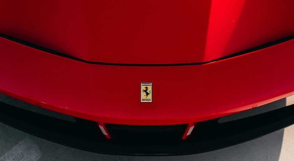 Ferrari auf dem Teller: Ein berühmter Koch verwandelte eine ehemalige Kantine in Maranello in einen Tempel der gehobenen Küche