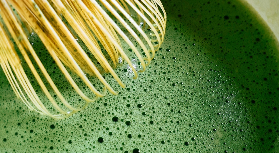 Wat is beter: koffie of matcha? We beslechten de discussie voor eens en altijd.