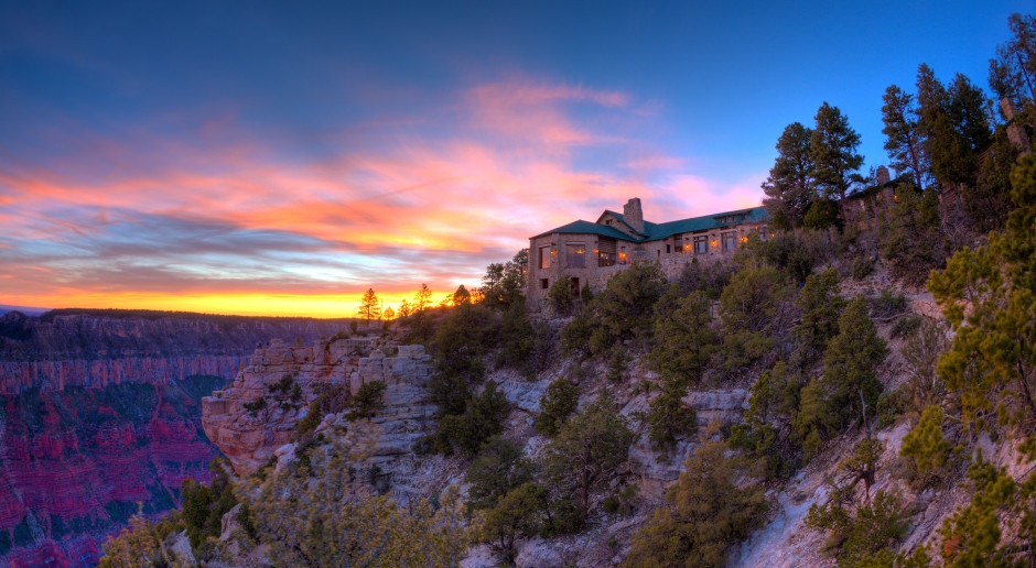 Historisch Grand Canyon Resort verwoest door natuurramp