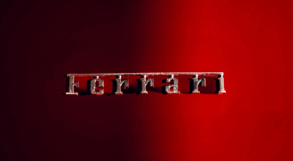 Een unieke Ferrari staat te koop. Deze zeldzaamheid wordt geschat op miljoenen.