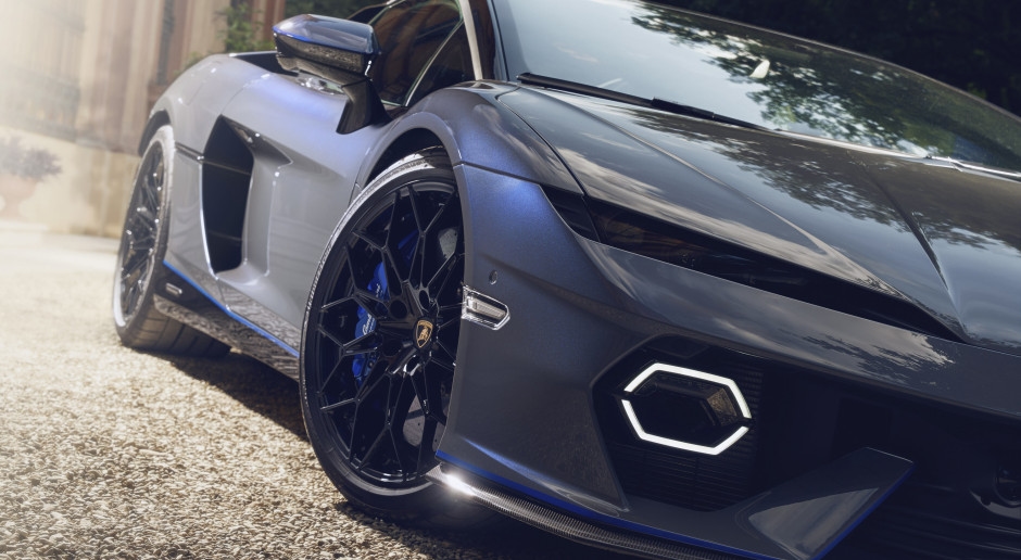 Este es el nuevo Lamborghini Temerario de edición limitada. Fabricado con fibra de carbono y espuma de mar de Cerdeña.