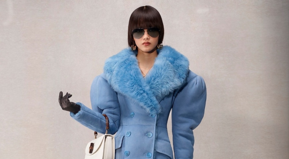 Die gesamte Modewelt hat auf diesen Moment gewartet. Demna enthüllte „La famiglia“, das neue Gesicht von Gucci.