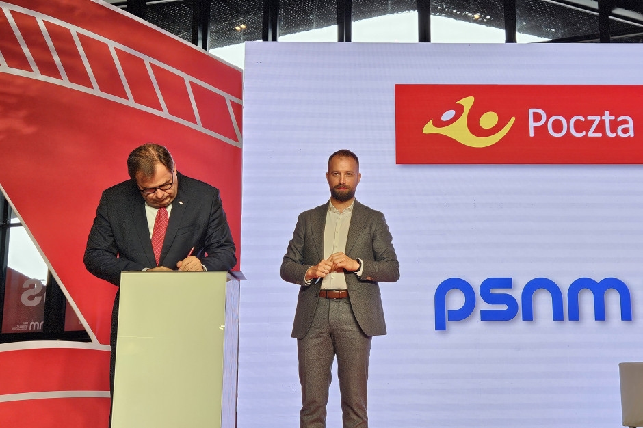 De schulden van de Poolse post zijn enorm. Ze hebben zichzelf een jaar de tijd gegeven om na te denken over het redden ervan.