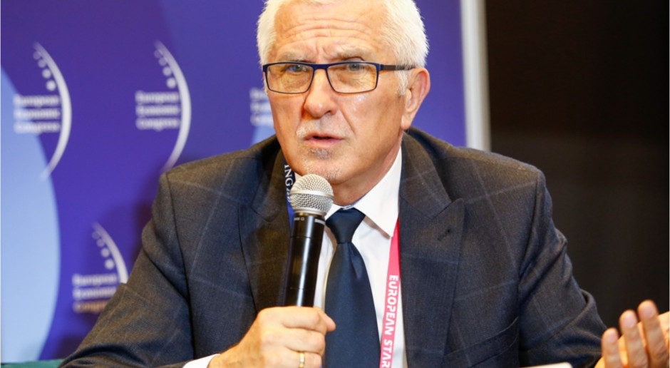 Wadim Tyszkiewicz bids farewell to public life. This is his reaction to the election results