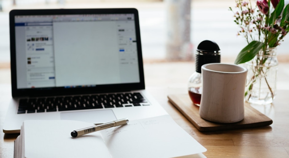 Everything you need to know about e-sick leave when working from home